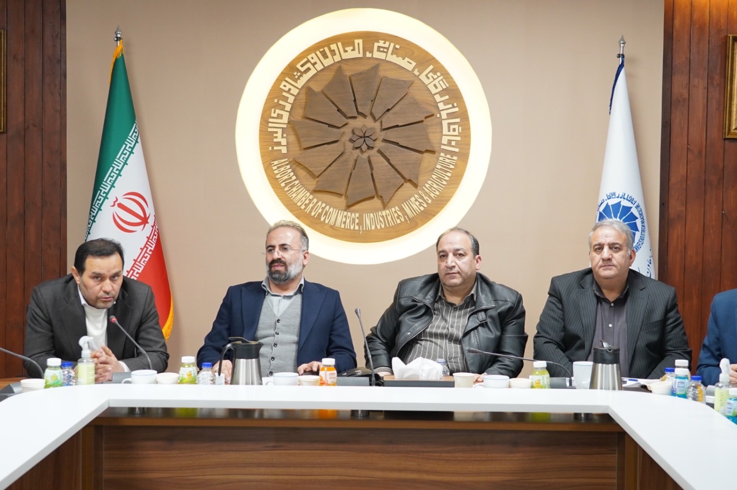 واگذاری راهبردی زنجیره ارزش نساجی و پوشاک استان البرز به بخش خصوصی و انجمن تخصصی صنایع نساجی البرز